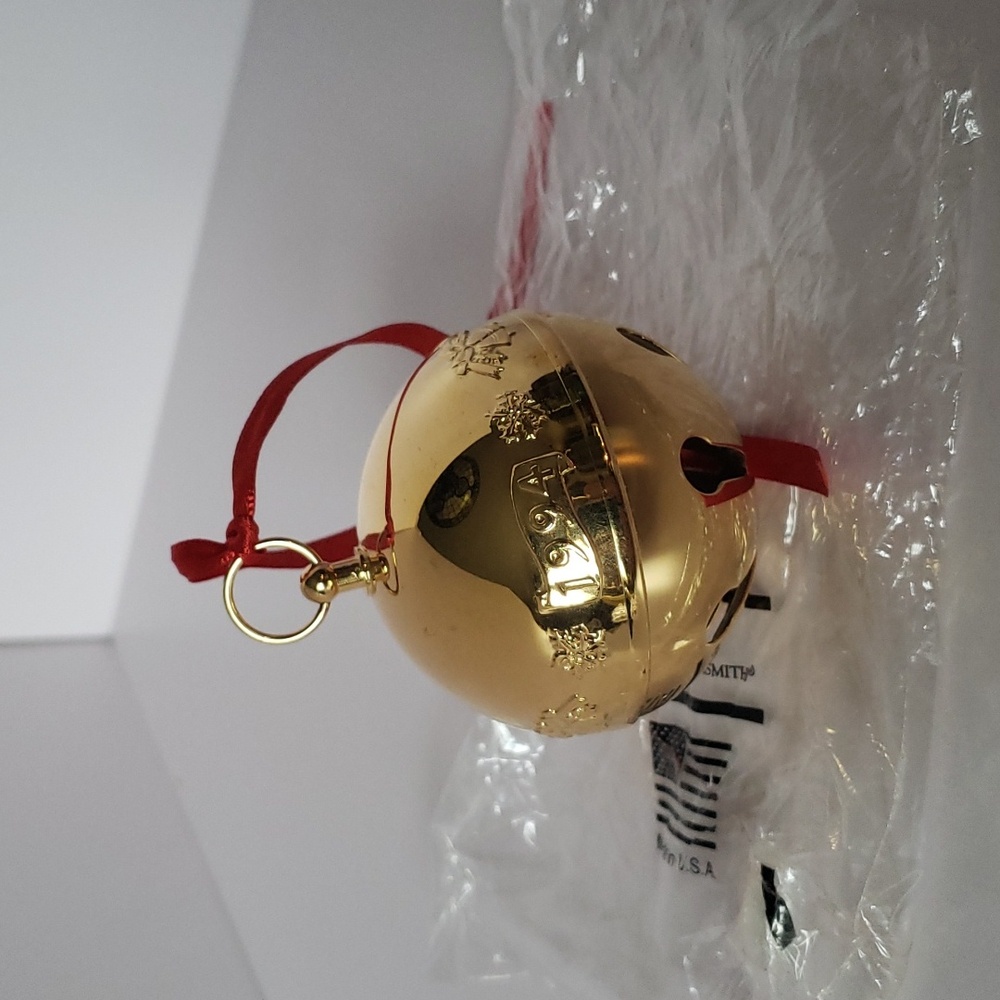 Wallace Goldplated 1994 Sleighbell, no box, no velvet bag, EUC